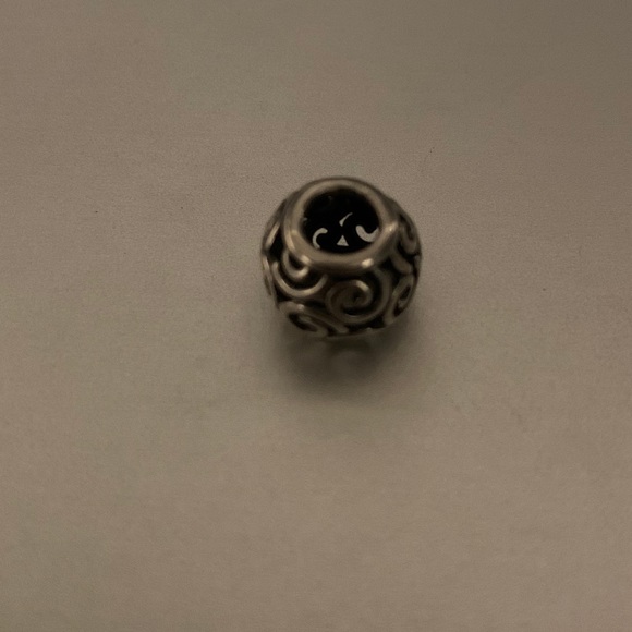 Pandora silver charm - Picture 2 of 2
